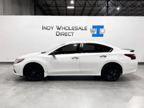 Another view of 2017 Nissan Altima 2.5 SR for sale in Carmel, IN at Indy Wholesale Direct