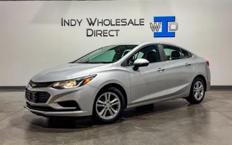 Silver 2016 Chevrolet Cruze LT for sale in Carmel, IN