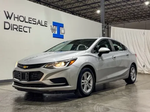 More photos of 2016 Chevrolet Cruze LT at Indy Wholesale Direct, IN