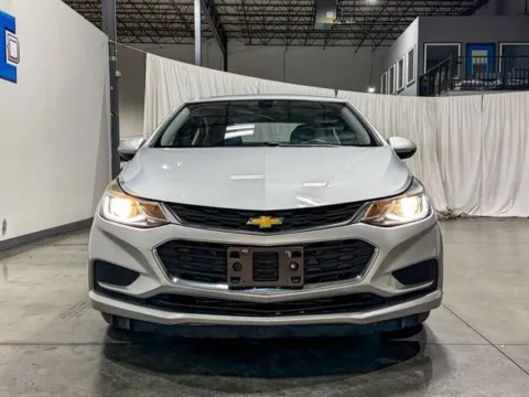 More photos of 2016 Chevrolet Cruze LT at Indy Wholesale Direct, IN