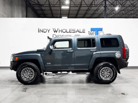 Another view of 2007 Hummer H3 x for sale in Carmel, IN at Indy Wholesale Direct