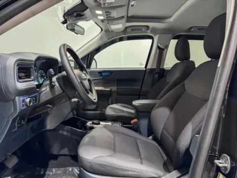 Photos of 2022 Ford Maverick XL for sale in Carmel, IN at Indy Wholesale Direct