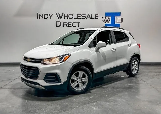 White 2017 Chevrolet Trax LT for sale in Carmel, IN