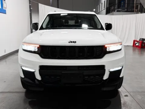 More photos of 2022 Jeep Grand Cherokee L Limited at Indy Wholesale Direct, IN