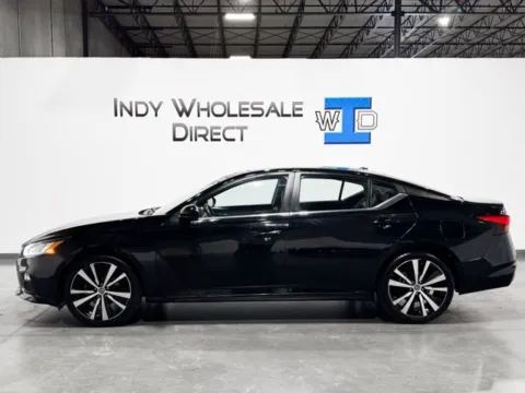 Another view of 2021 Nissan Altima 2.5 SR for sale in Carmel, IN at Indy Wholesale Direct