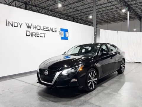More photos of 2021 Nissan Altima 2.5 SR at Indy Wholesale Direct, IN