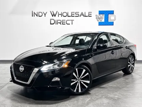 Black 2021 Nissan Altima 2.5 SR for sale in Carmel, IN