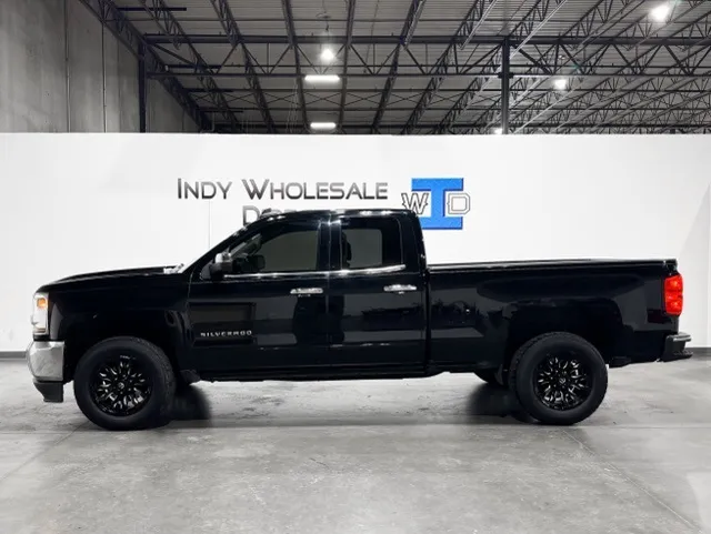 Black 2019 Chevrolet Silverado 1500 LD LT for sale in Carmel, IN