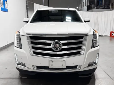 More photos of 2015 Cadillac Escalade ESV Premium at Indy Wholesale Direct, IN