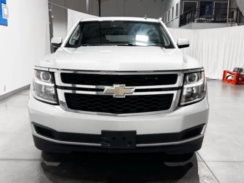 More photos of 2015 Chevrolet Suburban LT at Indy Wholesale Direct, IN