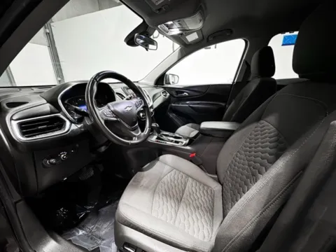 Photos of 2020 Chevrolet Equinox LT for sale in Carmel, IN at Indy Wholesale Direct