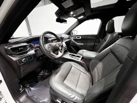 Photos of 2022 Ford Explorer Timberline for sale in Carmel, IN at Indy Wholesale Direct