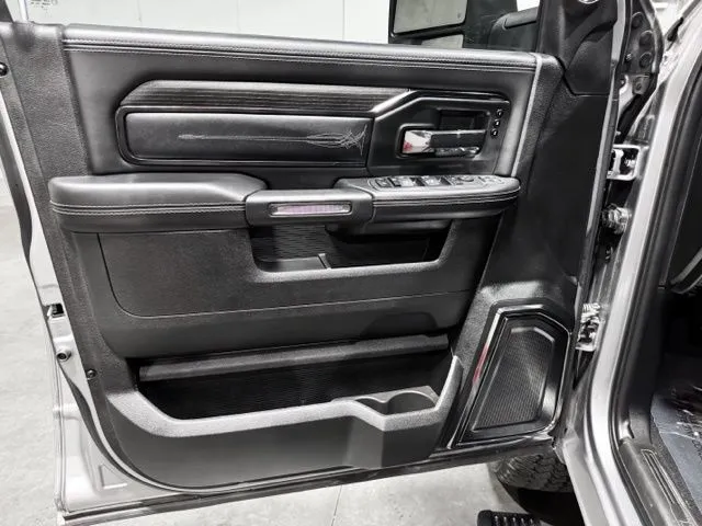 2024 RAM Ram 2500 Pickup Laramie Limited - Photo 10