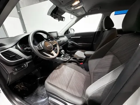 Photos of 2022 Kia Seltos LX for sale in Carmel, IN at Indy Wholesale Direct