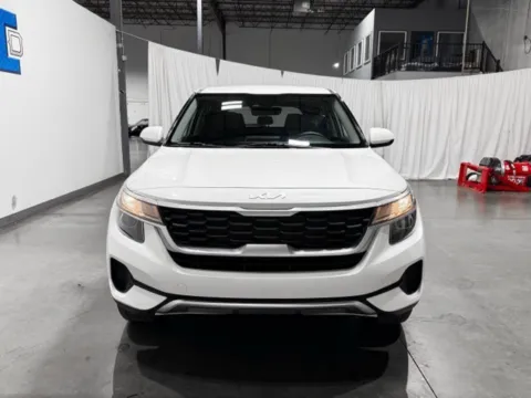More photos of 2022 Kia Seltos LX at Indy Wholesale Direct, IN