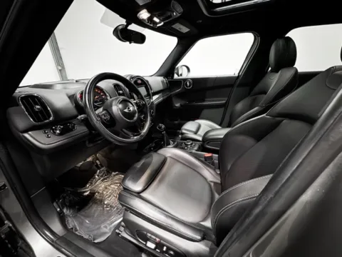 Photos of 2018 MINI Cooper Countryman ALL4 Cooper ALL4 for sale in Carmel, IN at Indy Wholesale Direct