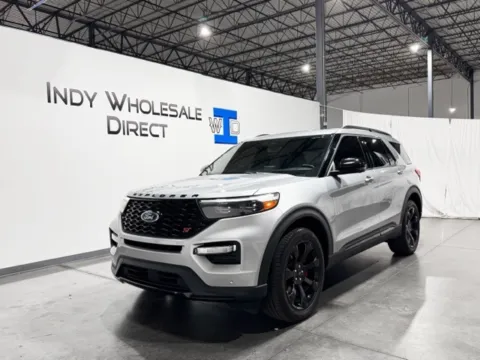 More photos of 2022 Ford Explorer ST at Indy Wholesale Direct, IN