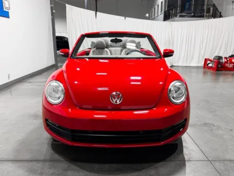 More photos of 2013 Volkswagen Beetle 2.5L at Indy Wholesale Direct, IN