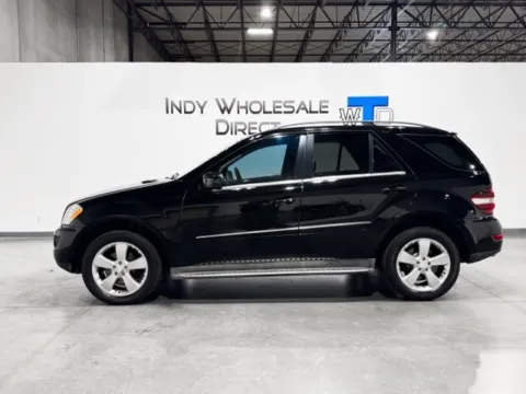 Photos of 2011 Mercedes-Benz M-Class ML 350 for sale in Carmel, IN at Indy Wholesale Direct