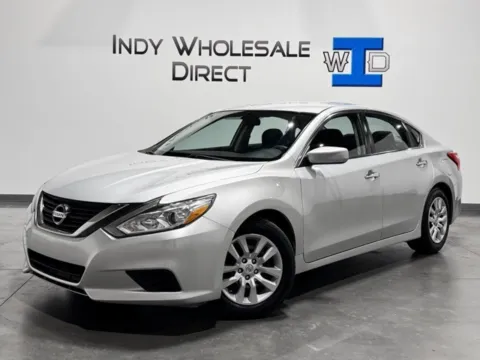 Silver 2016 Nissan Altima 2.5 S for sale in Carmel, IN
