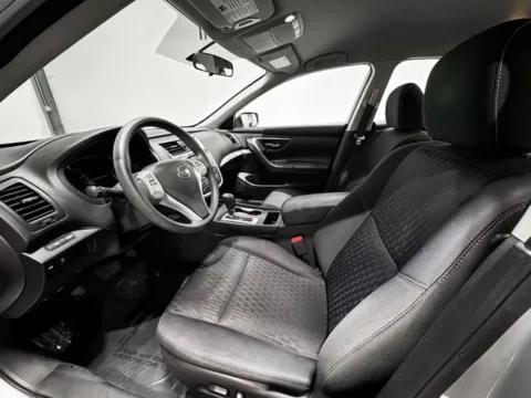 Photos of 2016 Nissan Altima 2.5 S for sale in Carmel, IN at Indy Wholesale Direct