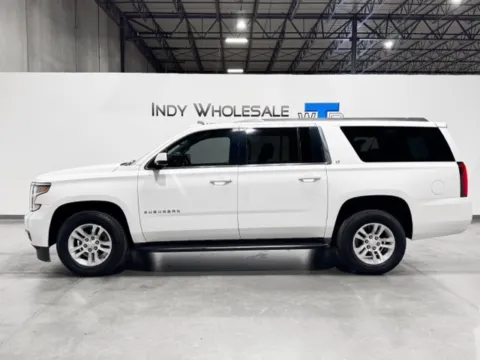 White 2018 Chevrolet Suburban LT for sale in Carmel, IN