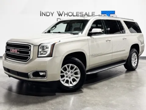 Silver 2016 GMC Yukon XL SLT for sale in Carmel, IN