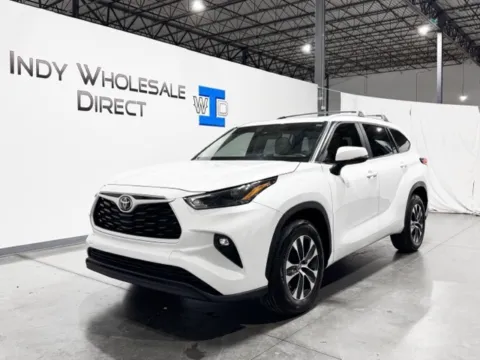 More photos of 2023 Toyota Highlander L at Indy Wholesale Direct, IN