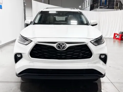 More photos of 2023 Toyota Highlander L at Indy Wholesale Direct, IN