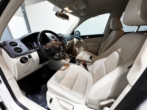 Photos of 2016 Volkswagen Tiguan S for sale in Carmel, IN at Indy Wholesale Direct