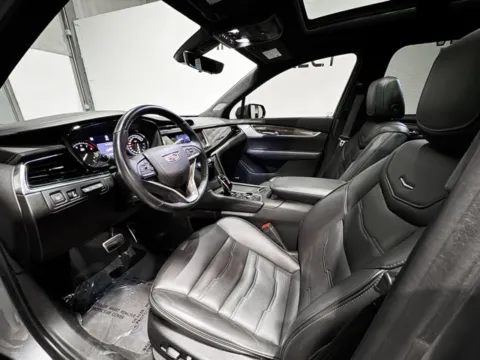 Photos of 2021 Cadillac XT6 Sport for sale in Carmel, IN at Indy Wholesale Direct