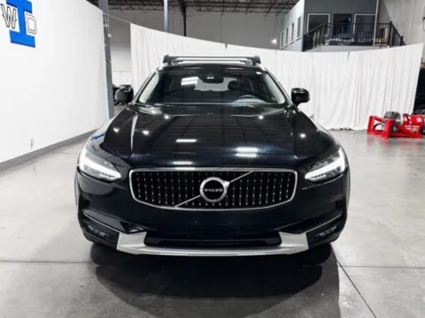 More photos of 2018 Volvo V90 Cross Country T5 at Indy Wholesale Direct, IN
