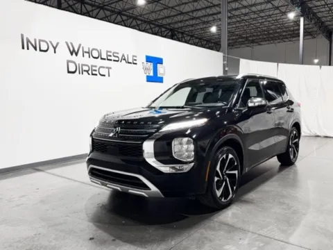 More photos of 2022 Mitsubishi Outlander SEL at Indy Wholesale Direct, IN
