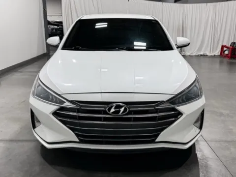 More photos of 2019 Hyundai Elantra SE at Indy Wholesale Direct, IN