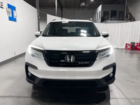 More photos of 2022 Honda Pilot Black Edition at Indy Wholesale Direct, IN