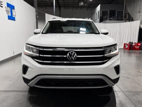 More photos of 2023 Volkswagen Atlas 2.0T SE w/Technology at Indy Wholesale Direct, IN