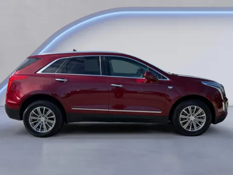 Photos of 2017 Cadillac XT5 Luxury FWD for sale in Alcoa, TN at Twin City Nissan