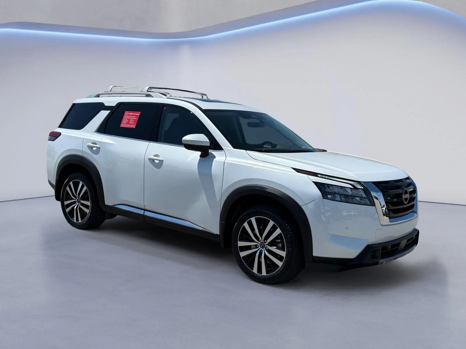 White 2025 Nissan Pathfinder Platinum for sale in Alcoa, TN