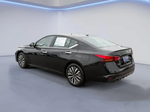 More photos of 2024 Nissan Altima 2.5 SV at Twin City Nissan, TN