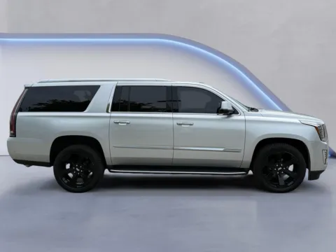 Photos of 2019 Cadillac Escalade ESV Premium Luxury for sale in Alcoa, TN at Twin City Nissan