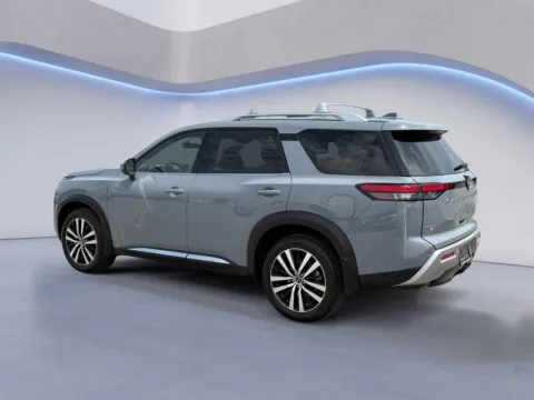 More photos of 2025 Nissan Pathfinder Platinum at Twin City Nissan, TN