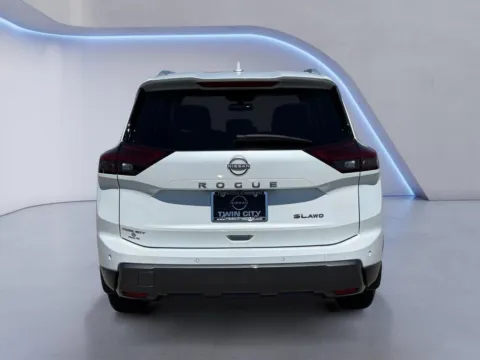 More photos of 2025 Nissan Rogue SL at Twin City Nissan, TN
