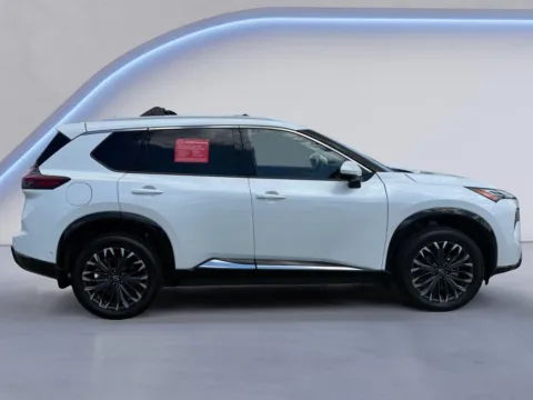 Photos of 2025 Nissan Rogue Platinum for sale in Alcoa, TN at Twin City Nissan