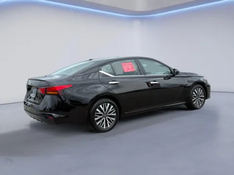 Another view of 2025 NISSAN ALTIMA SV for sale in Alcoa, TN at Twin City Nissan