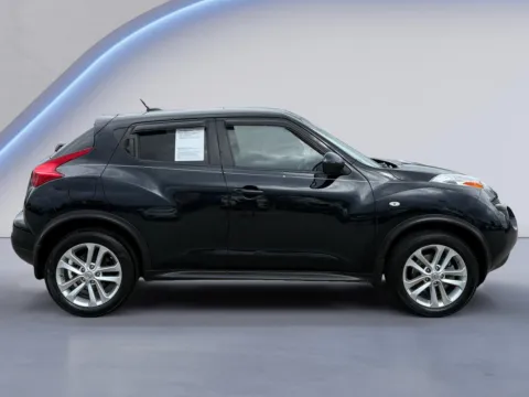Photos of 2025 NISSAN KICKS SR for sale in Alcoa, TN at Twin City Nissan