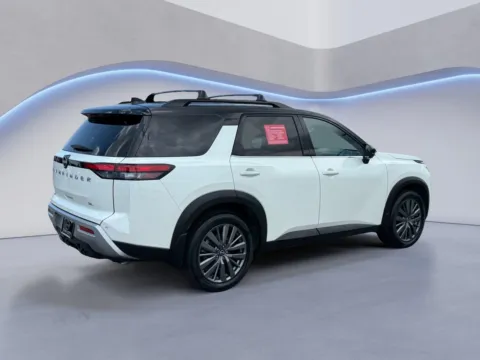 Another view of 2023 Nissan Pathfinder SL for sale in Alcoa, TN at Twin City Nissan