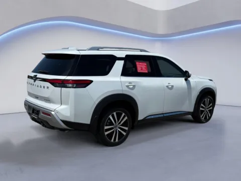 Another view of 2025 Nissan Pathfinder Platinum for sale in Alcoa, TN at Twin City Nissan