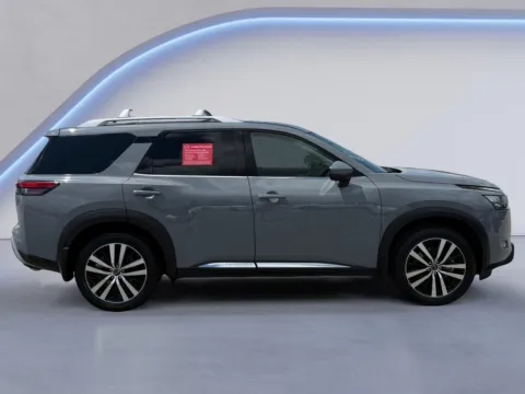 Photos of 2025 Nissan Pathfinder Platinum for sale in Alcoa, TN at Twin City Nissan