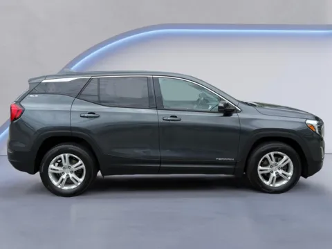 Photos of 2019 GMC Terrain SLE for sale in Alcoa, TN at Twin City Nissan