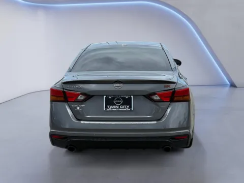 More photos of 2023 Nissan Altima 2.5 SR at Twin City Nissan, TN